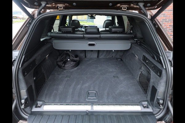 BMW X5 50e xDrive | Macadamia - Pano - Trekhaak