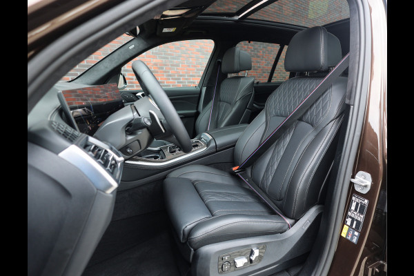 BMW X5 50e xDrive | Macadamia - Pano - Trekhaak