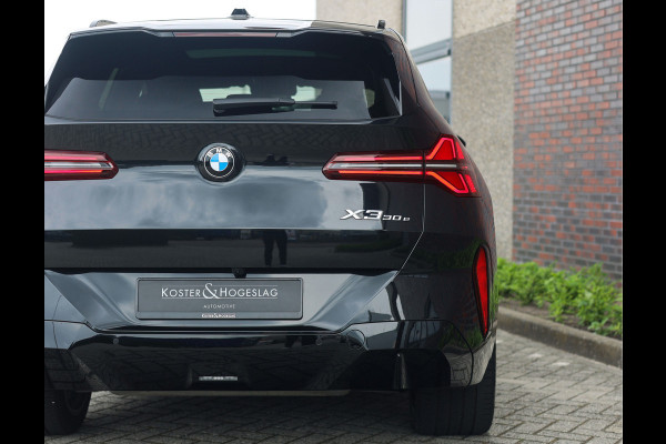 BMW X3 30e xDrive | Pano - Trekhaak - Harman/Kardon