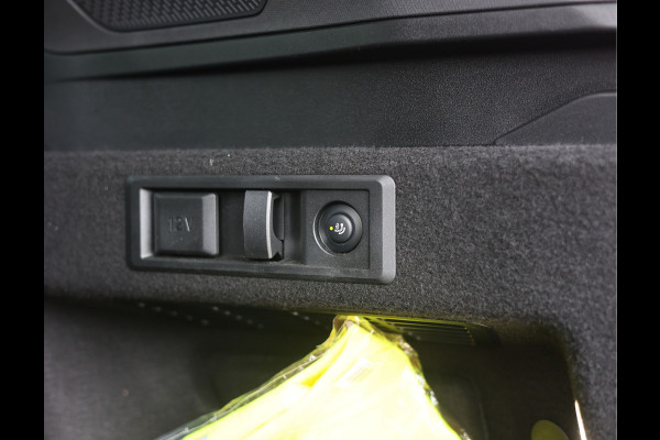 BMW X3 30e xDrive | Pano - Trekhaak - Harman/Kardon