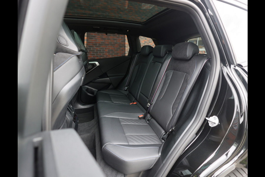 BMW X3 30e xDrive | Pano - Trekhaak - Harman/Kardon