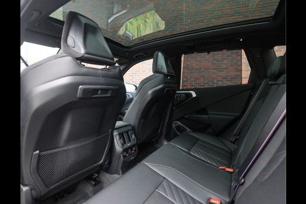 BMW X3 30e xDrive | Pano - Trekhaak - Harman/Kardon
