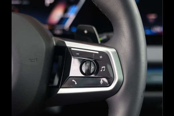 BMW X3 30e xDrive | Pano - Trekhaak - Harman/Kardon