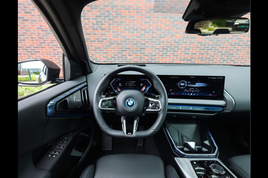 BMW X3 30e xDrive | Pano - Trekhaak - Harman/Kardon
