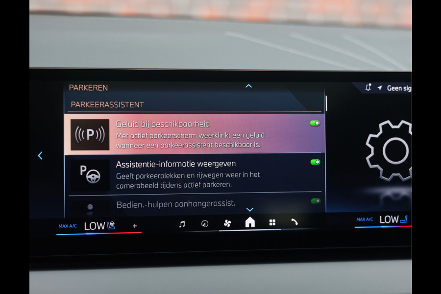 BMW X3 30e xDrive | Pano - Trekhaak - Harman/Kardon