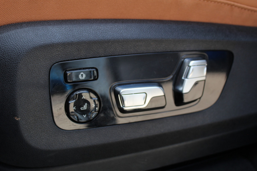 BMW X5 xDrive50e M-Sport Pro | Vierwielbesturing | H&K | Cognac Interior | Panoramadak | Trekhaak | Luchtvering