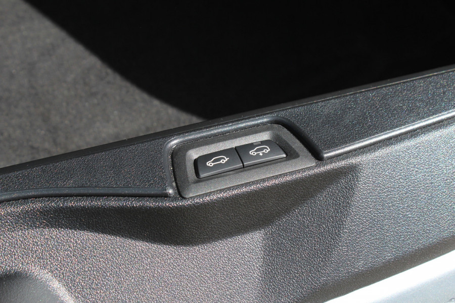 BMW X5 xDrive50e M-Sport Pro | Vierwielbesturing | H&K | Cognac Interior | Panoramadak | Trekhaak | Luchtvering