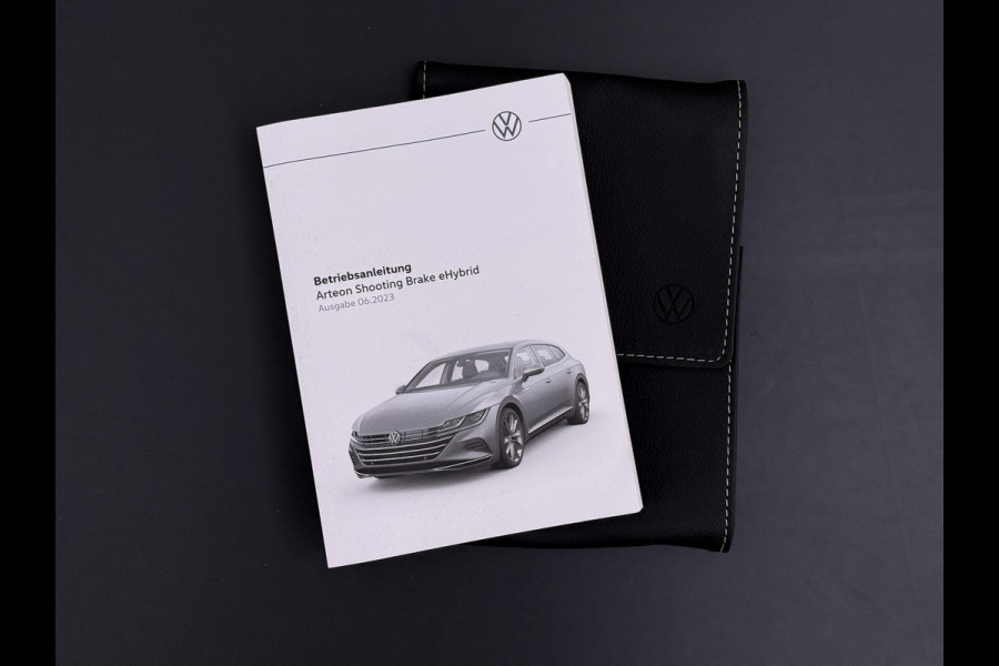Volkswagen Arteon Shooting Brake 1.4 TSI eHybrid R-Line BINNEN + BUITEN PANO| NAPPALEDER SPORTSTOELEN| ELEK. STOEL MET MEMORY| ELEK. ACHTERKLEP| ACHTERBANK VERWARMD| CAMERA| STOELVERWARMING| CARPLAY| DODE HOEK SENSOR