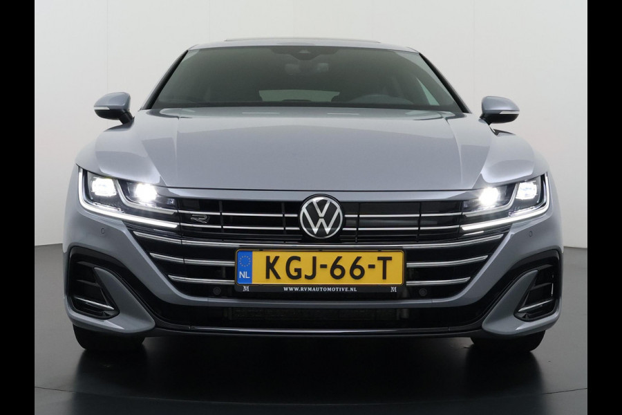 Volkswagen Arteon Shooting Brake 1.4 TSI eHybrid R-Line BINNEN + BUITEN PANO| NAPPALEDER SPORTSTOELEN| ELEK. STOEL MET MEMORY| ELEK. ACHTERKLEP| ACHTERBANK VERWARMD| CAMERA| STOELVERWARMING| CARPLAY| DODE HOEK SENSOR