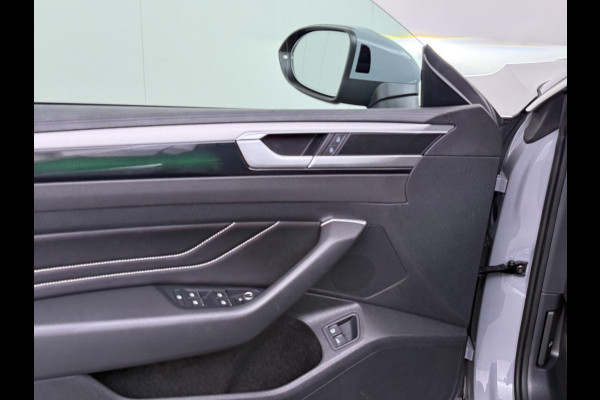 Volkswagen Arteon Shooting Brake 1.4 TSI eHybrid R-Line BINNEN + BUITEN PANO| NAPPALEDER SPORTSTOELEN| ELEK. STOEL MET MEMORY| ELEK. ACHTERKLEP| ACHTERBANK VERWARMD| CAMERA| STOELVERWARMING| CARPLAY| DODE HOEK SENSOR
