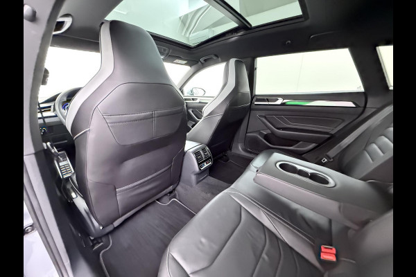 Volkswagen Arteon Shooting Brake 1.4 TSI eHybrid R-Line BINNEN + BUITEN PANO| NAPPALEDER SPORTSTOELEN| ELEK. STOEL MET MEMORY| ELEK. ACHTERKLEP| ACHTERBANK VERWARMD| CAMERA| STOELVERWARMING| CARPLAY| DODE HOEK SENSOR