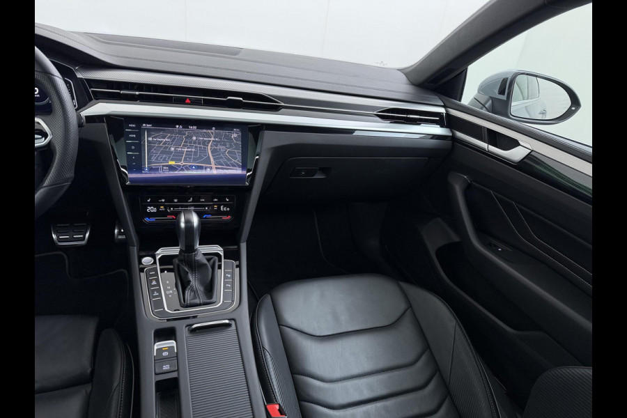 Volkswagen Arteon Shooting Brake 1.4 TSI eHybrid R-Line BINNEN + BUITEN PANO| NAPPALEDER SPORTSTOELEN| ELEK. STOEL MET MEMORY| ELEK. ACHTERKLEP| ACHTERBANK VERWARMD| CAMERA| STOELVERWARMING| CARPLAY| DODE HOEK SENSOR