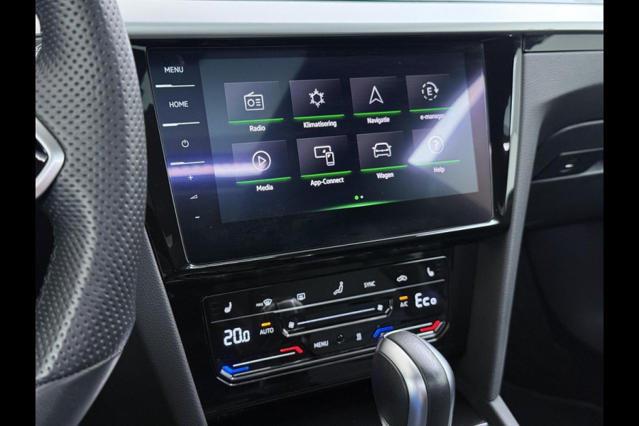 Volkswagen Arteon Shooting Brake 1.4 TSI eHybrid R-Line BINNEN + BUITEN PANO| NAPPALEDER SPORTSTOELEN| ELEK. STOEL MET MEMORY| ELEK. ACHTERKLEP| ACHTERBANK VERWARMD| CAMERA| STOELVERWARMING| CARPLAY| DODE HOEK SENSOR