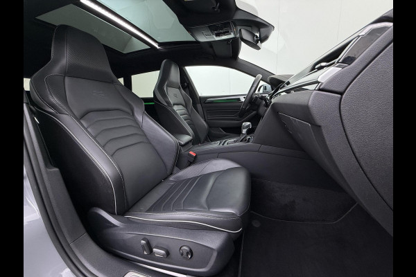 Volkswagen Arteon Shooting Brake 1.4 TSI eHybrid R-Line BINNEN + BUITEN PANO| NAPPALEDER SPORTSTOELEN| ELEK. STOEL MET MEMORY| ELEK. ACHTERKLEP| ACHTERBANK VERWARMD| CAMERA| STOELVERWARMING| CARPLAY| DODE HOEK SENSOR
