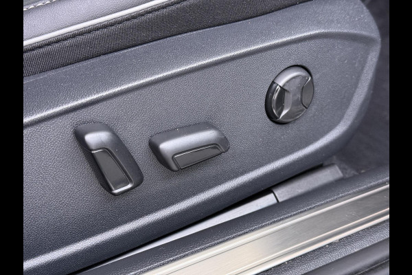 Volkswagen Arteon Shooting Brake 1.4 TSI eHybrid R-Line BINNEN + BUITEN PANO| NAPPALEDER SPORTSTOELEN| ELEK. STOEL MET MEMORY| ELEK. ACHTERKLEP| ACHTERBANK VERWARMD| CAMERA| STOELVERWARMING| CARPLAY| DODE HOEK SENSOR
