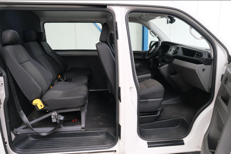 Volkswagen Transporter 2.0 TDI L2H1 30 DC