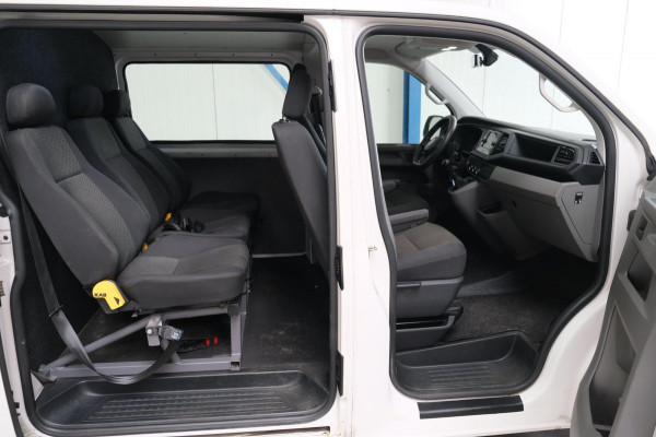 Volkswagen Transporter 2.0 TDI L2H1 30 DC