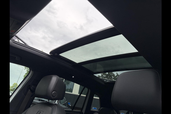 Volkswagen Tiguan 1.5 TSI ACT Highline Business R VAN: 30.900,- VOOR: 27.877,- UW WKVOORDEEL: 3.023,- | 3X R-LINE | R-LINE BINNEN + BUITEN + ONDERSTEL | PANORAMADAK | DIGITAAL COCKPIT | ACHTERUITRIJCAMERA | ONDERHOUDSHISTORIE COMPLEET | APPLE CARPLAY | TREKHAAK