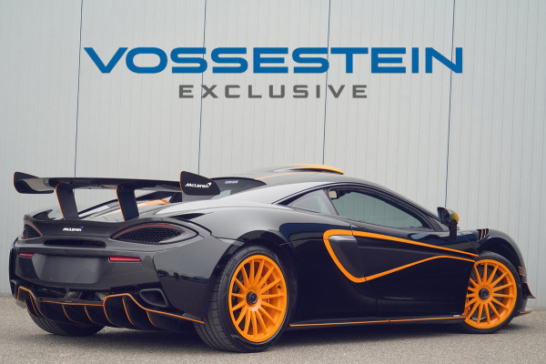 McLaren 620R 3.8 V8 / 1 of 225 / MSO R Pack / Bowers & Wilkins / MSO Defined Carbon Fibre / McLaren Track Telemetry