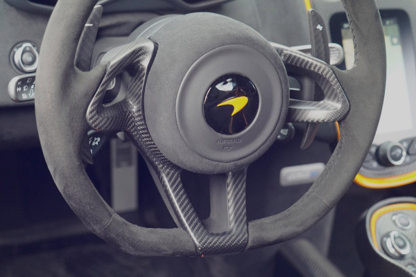 McLaren 620R 3.8 V8 / 1 of 225 / MSO R Pack / Bowers & Wilkins / MSO Defined Carbon Fibre / McLaren Track Telemetry