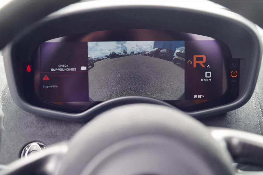 McLaren 620R 3.8 V8 / 1 of 225 / MSO R Pack / Bowers & Wilkins / MSO Defined Carbon Fibre / McLaren Track Telemetry