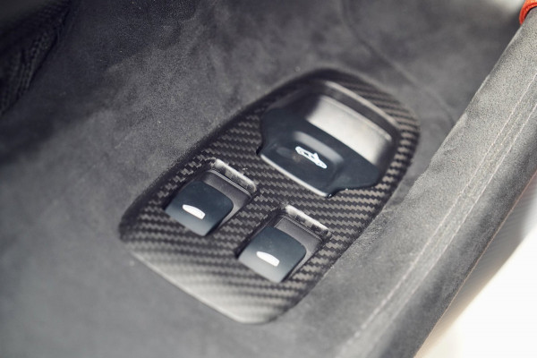 McLaren 620R 3.8 V8 / 1 of 225 / MSO R Pack / Bowers & Wilkins / MSO Defined Carbon Fibre / McLaren Track Telemetry