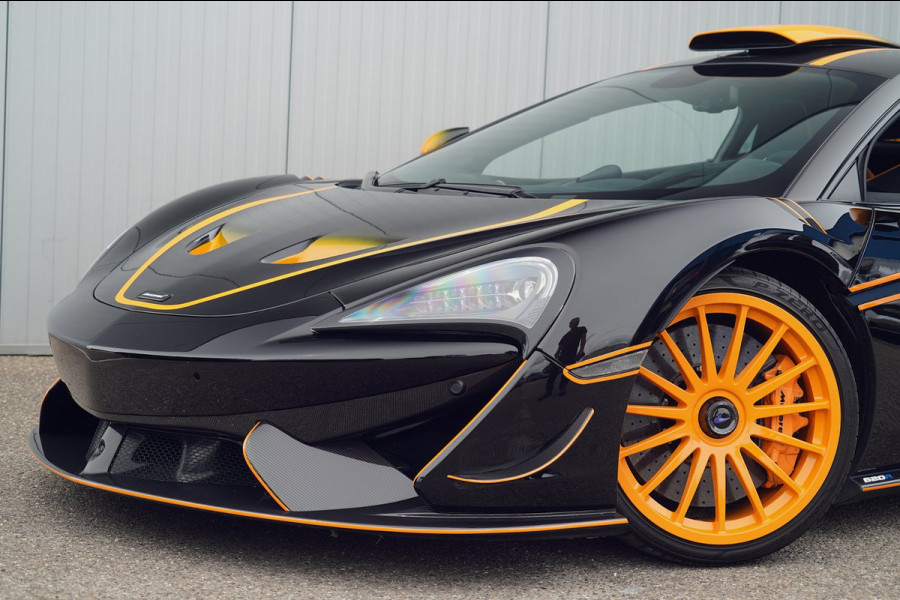 McLaren 620R 3.8 V8 / 1 of 225 / MSO R Pack / Bowers & Wilkins / MSO Defined Carbon Fibre / McLaren Track Telemetry