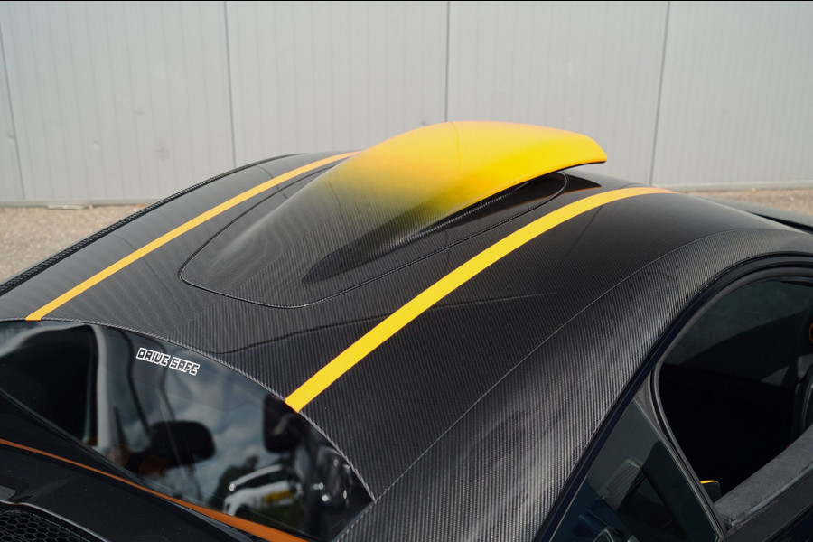 McLaren 620R 3.8 V8 / 1 of 225 / MSO R Pack / Bowers & Wilkins / MSO Defined Carbon Fibre / McLaren Track Telemetry
