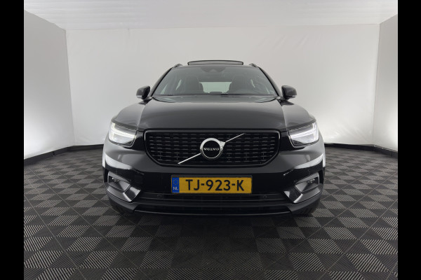 Volvo XC40 1.5 T3 R-Design *PANO | LEATHER-MICROFIBRE | FULL-LED | HARMAN/KARDON | HEATED-SPORTSEATS | DIGI-COCKPIT | NAVI-FULLMAP | ECC | PDC | CRUISE | TOWBAR | 18''ALU*