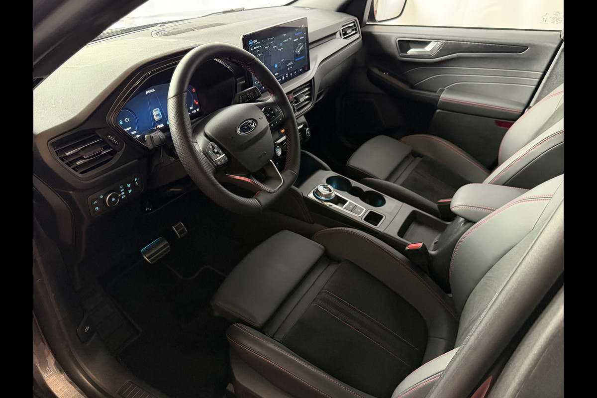 Ford Kuga Ford Kuga 2.5 PHEV 243 PK ST‑Line X 2026 • 360° Camera • B&O Audio