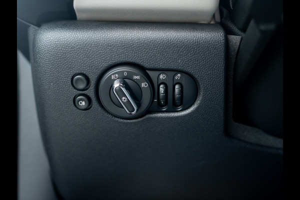 MINI Electric MINI Yours 33 kWh | Leder | Pano | Head Up | Harman/Kardon | Keyless | Camera | Prijs Rijklaar!!