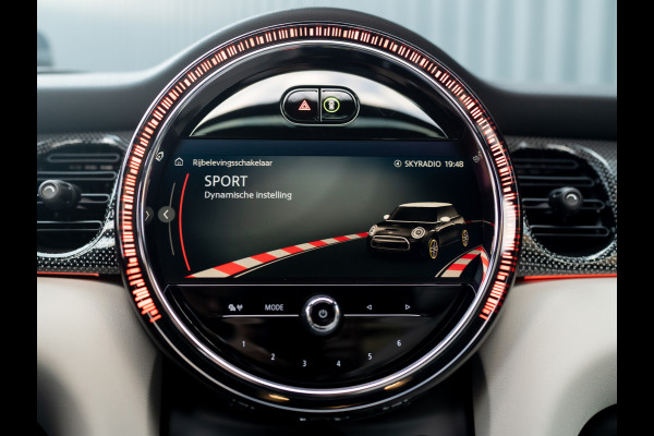MINI Electric MINI Yours 33 kWh | Leder | Pano | Head Up | Harman/Kardon | Keyless | Camera | Prijs Rijklaar!!