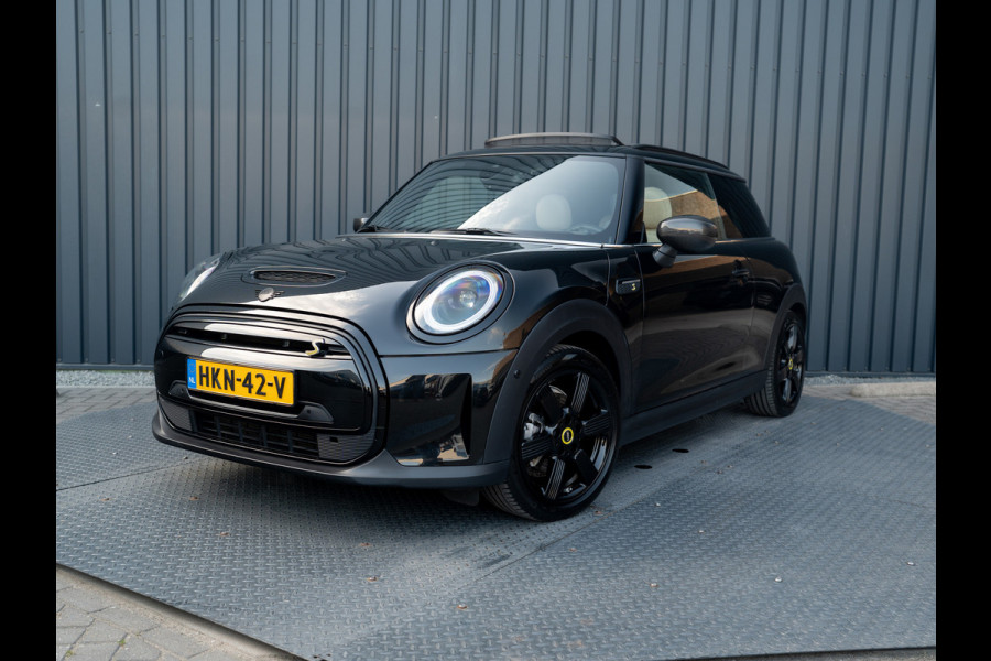 MINI Electric MINI Yours 33 kWh | Leder | Pano | Head Up | Harman/Kardon | Keyless | Camera | Prijs Rijklaar!!