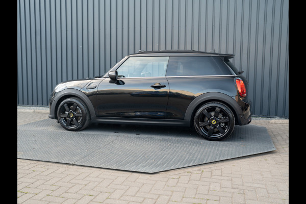 MINI Electric MINI Yours 33 kWh | Leder | Pano | Head Up | Harman/Kardon | Keyless | Camera | Prijs Rijklaar!!