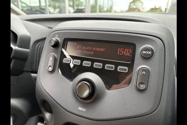 Toyota Aygo 1.0 VVT-i X-Fun 5-drs. AIRCO/MEDIA/LIMITER