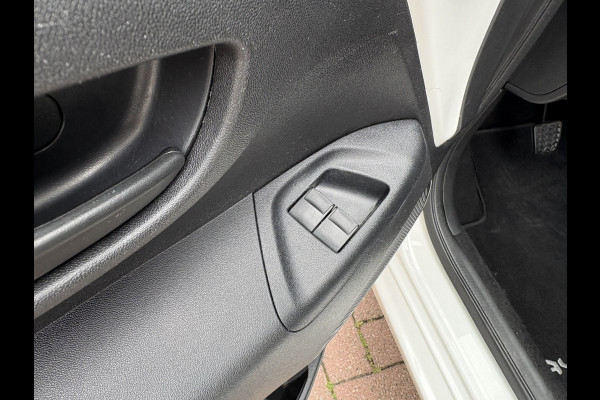 Toyota Aygo 1.0 VVT-i X-Fun 5-drs. AIRCO/MEDIA/LIMITER