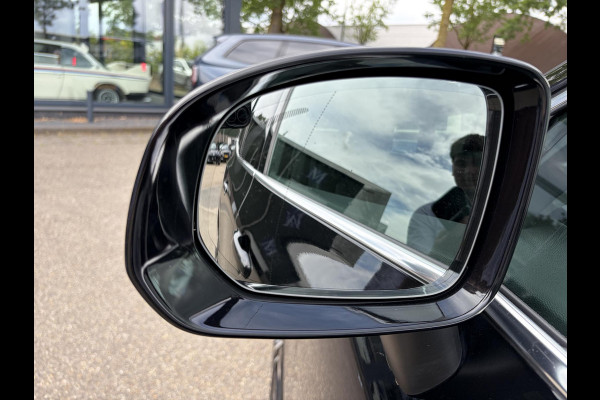 Volvo XC60 2.0 T6 Plug-in hybrid AWD Plus Bright VAN: 44.900,- VOOR: 41.440,- UW WKVOORDEEL: 3.460,- | LONG RANGE | PANORAMA DAK | LEDER STOELEN MET MEM. | STOELVERWARMING VOOR EN ACHTER | HARMAN KARDON | 360 CAMERA | DEALER ONDERHOUDEN