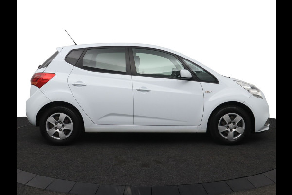 Kia Venga 1.6 CVVT Edition - Airco- Cruise Control - Navigatie- Achteruitrijcamera - Trekhaak- 12 maanden Bovag Garantie