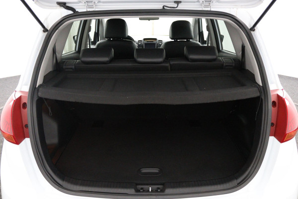 Kia Venga 1.6 CVVT Edition - Airco- Cruise Control - Navigatie- Achteruitrijcamera - Trekhaak- 12 maanden Bovag Garantie