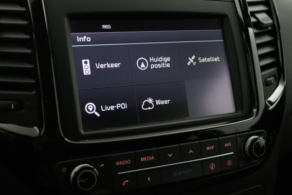 Kia Venga 1.6 CVVT Edition - Airco- Cruise Control - Navigatie- Achteruitrijcamera - Trekhaak- 12 maanden Bovag Garantie