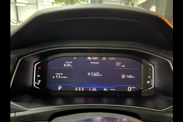 Volkswagen T-Roc 1.5 TSI Sport Business R|Automaat|ACC|Pano|19" Zwarte Velgen|Trekhaak 1.500kg|Blindspot|Keyless|Rijklaar