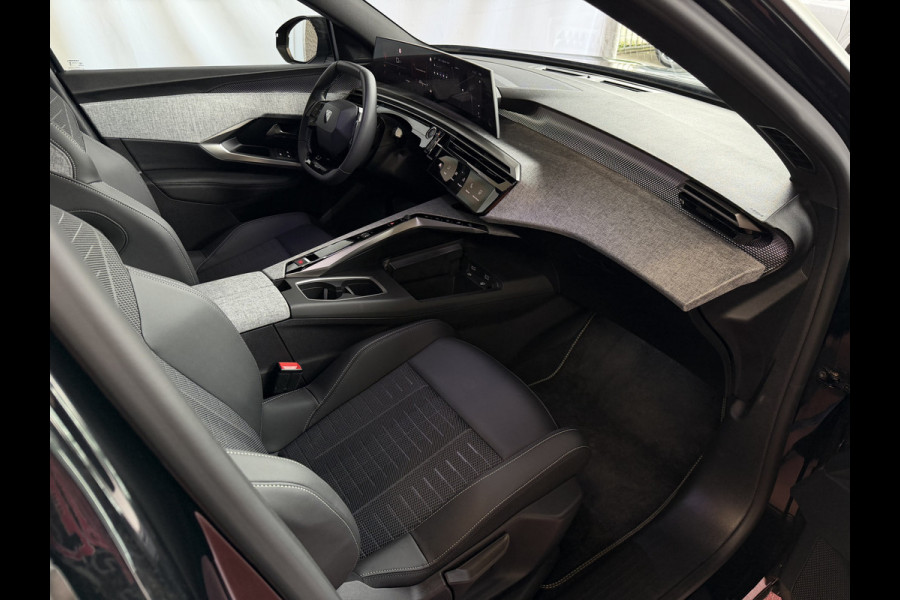Peugeot 5008 1.2 HYBRID 145e. 11/25 GT LINE AUT. 7PERS CARPLAY XL NAVI STOELVERW KEYLESS 360CAM ELEK.KLEP 7P 7 Persoons