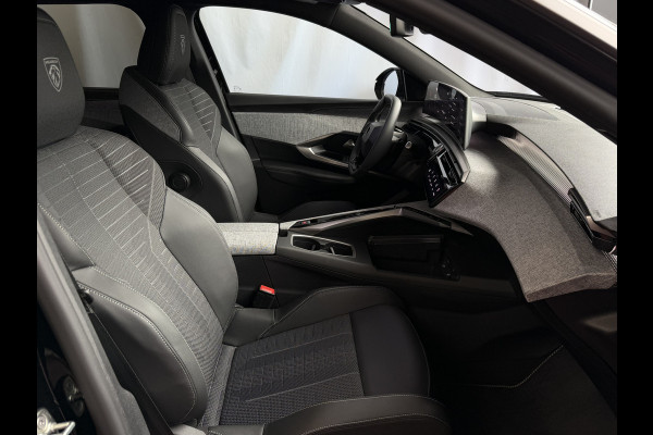 Peugeot 5008 1.2 HYBRID 145e. 11/25 GT LINE AUT. 7PERS CARPLAY XL NAVI STOELVERW KEYLESS 360CAM ELEK.KLEP 7P 7 Persoons