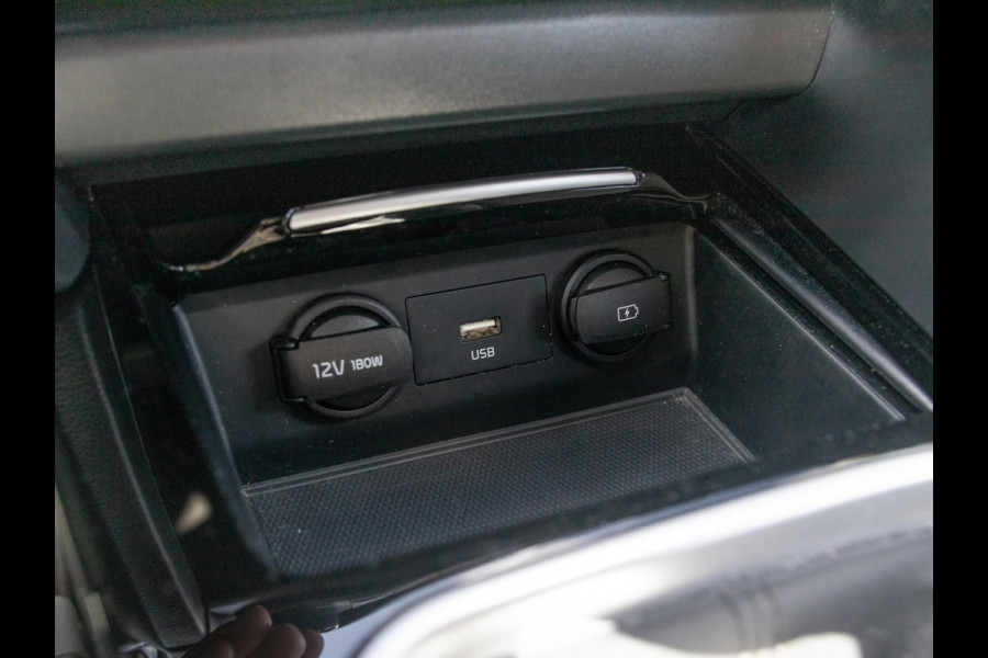 Kia Xceed 1.4 T-GDi DynamicPlusLine Clima | Cruise | Camera | Apple Carplay | Stoelverwarming | Navi | PDC