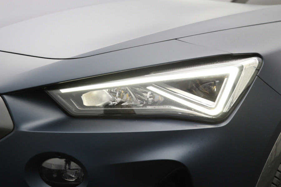 CUPRA Formentor 1.4 e-Hybrid VZ 245 PK Performance, Panoramadak, Trekhaak, Camera