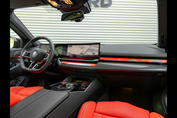 BMW 5 Serie Touring M5 - Pano - Bowers & Wilkins - Trekhaak - M-Driver's Pack