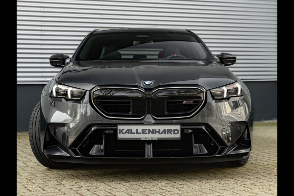 BMW 5 Serie Touring M5 - Pano - Bowers & Wilkins - Trekhaak - M-Driver's Pack