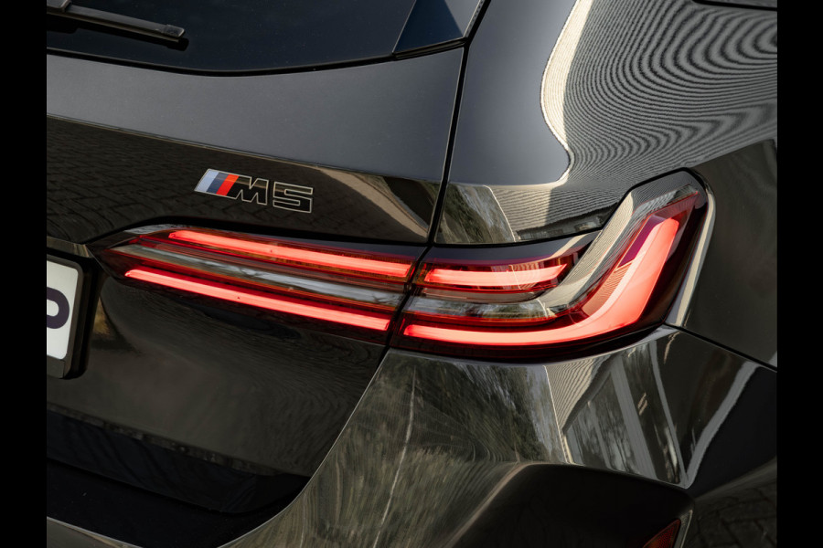 BMW 5 Serie Touring M5 - Pano - Bowers & Wilkins - Trekhaak - M-Driver's Pack