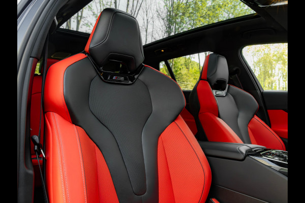 BMW 5 Serie Touring M5 - Pano - Bowers & Wilkins - Trekhaak - M-Driver's Pack