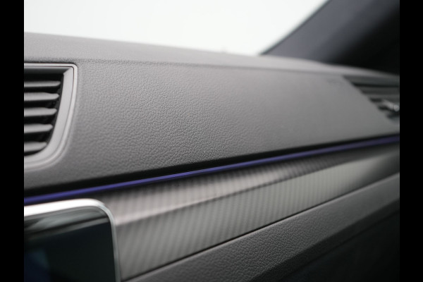 Škoda Superb Combi 1.4 TSI iV Sportline Business PHEV 218pk Dealer O.H. | Panodak | Adaptive Cruise | Camera | Canton Audio | Alcantara Sportstoelen Memory & Verwarmd | Sfeerverlichting | Keyless | Crystal LED | Apple Carplay | Stuur Verwarmd | Plug In Hybrid |
